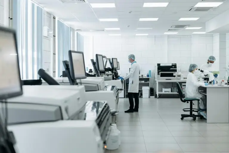 Contact Lab Logs